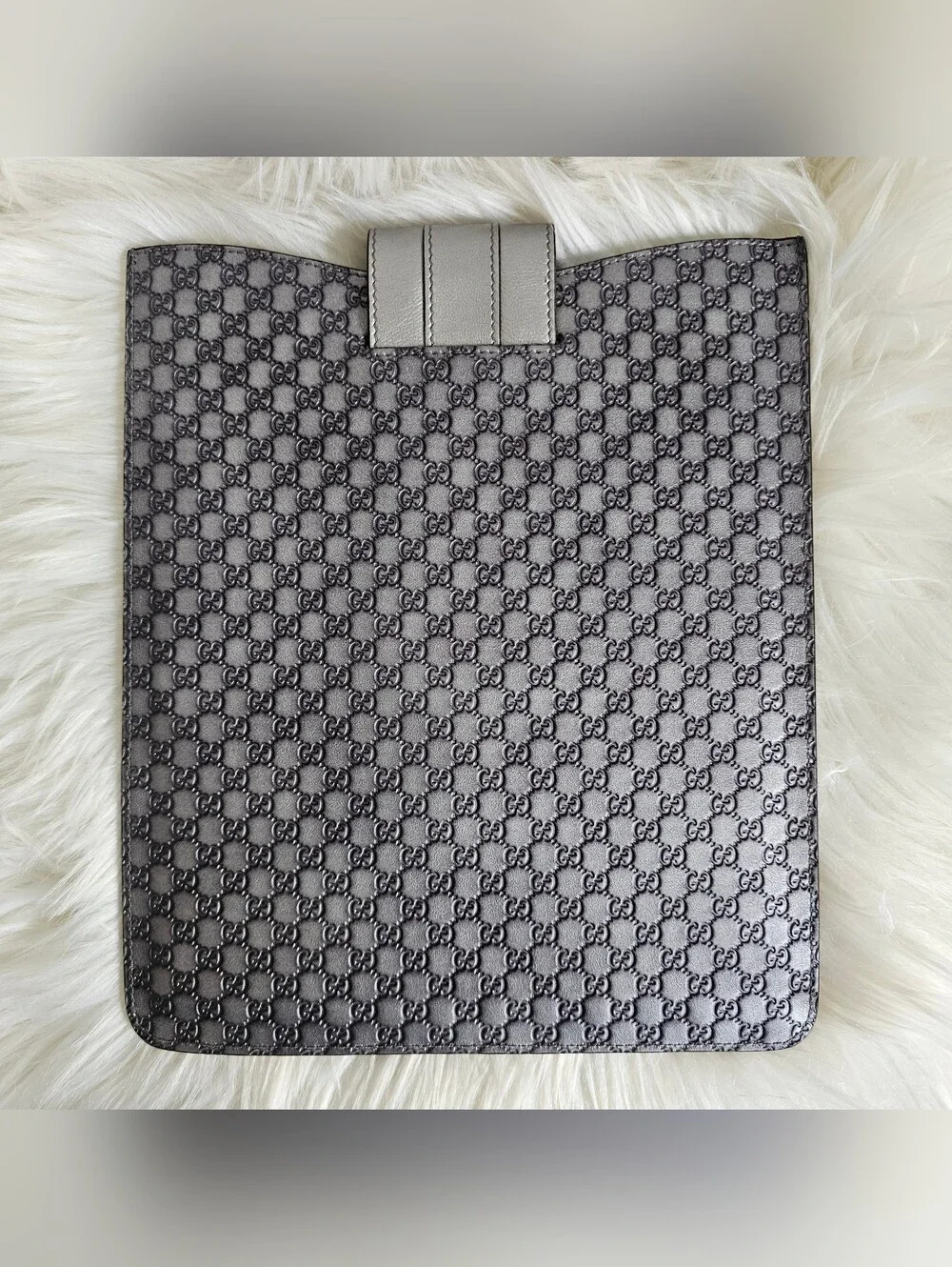🩶 Gucci iPad Cover 🩶
